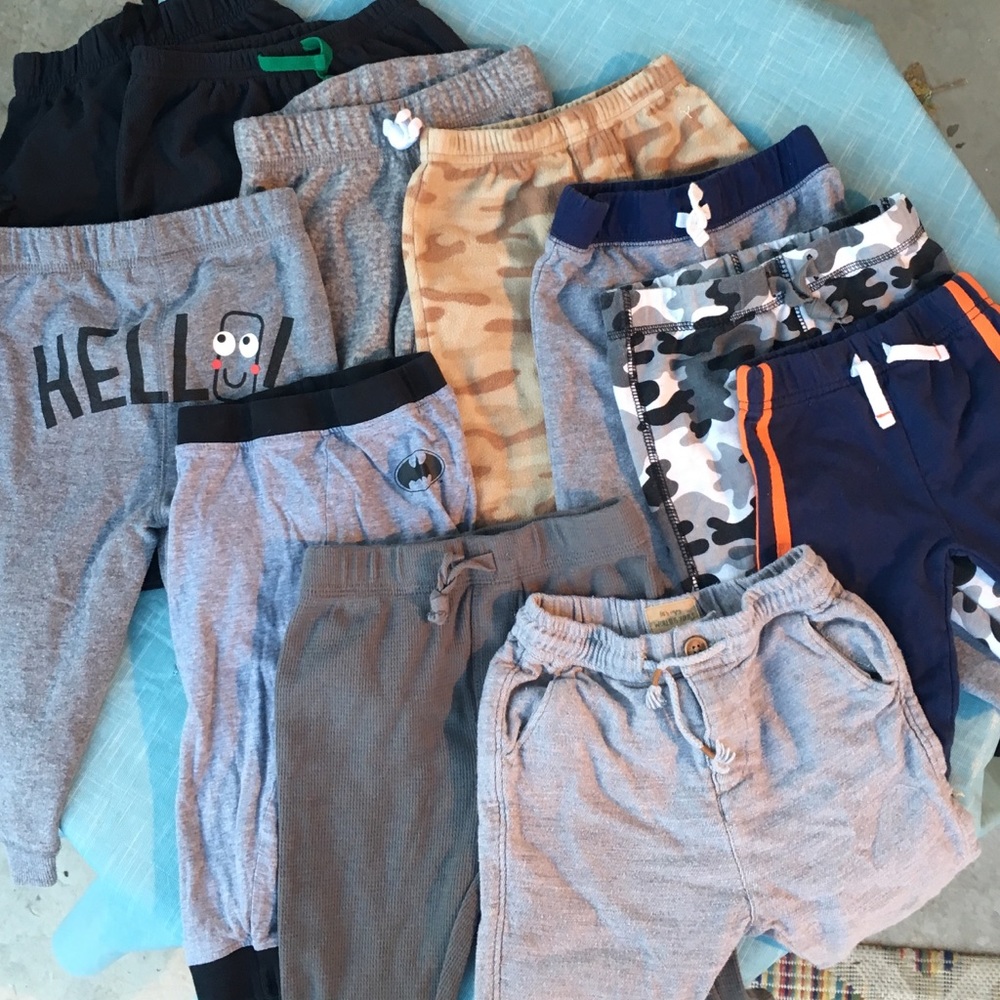 Sweatpants Bundle! Size 12-18 months!!